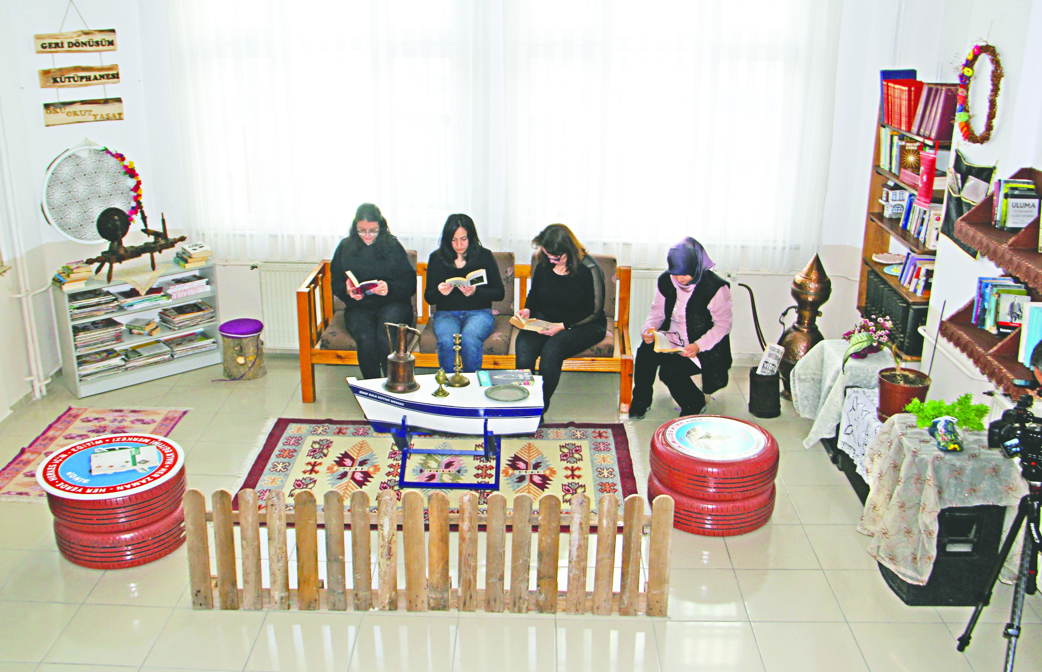 ‘Geri Dönüşüm Kütüphanesi’ okumayı sevdiriyor