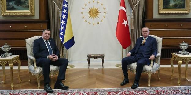 Gerilimi tırmandıran Dodik'ten şaşırtan açıklama: Başkası istedi diye savaşmayacağız