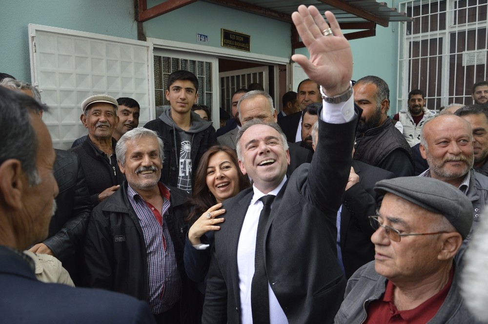 Germencik’te Fuat Öndeş göreve başladı 