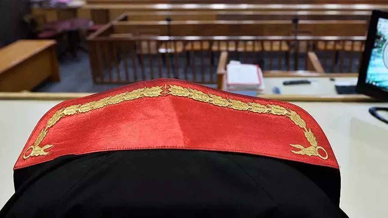 Çıplak arama yapan polislere hapis cezası! 7 yıl sonra Mahkeme yeni karar verdi!