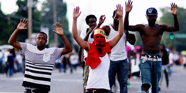 Gezici CNN Ferguson'da kayıp!