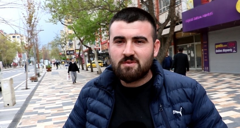 Gezmek için sokağa çıkan genç, 392 lira cezayı yedi 