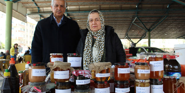 Gezmekten sıkılıp bu işe girdiler, şimdi siparişlere yetişemiyorlar