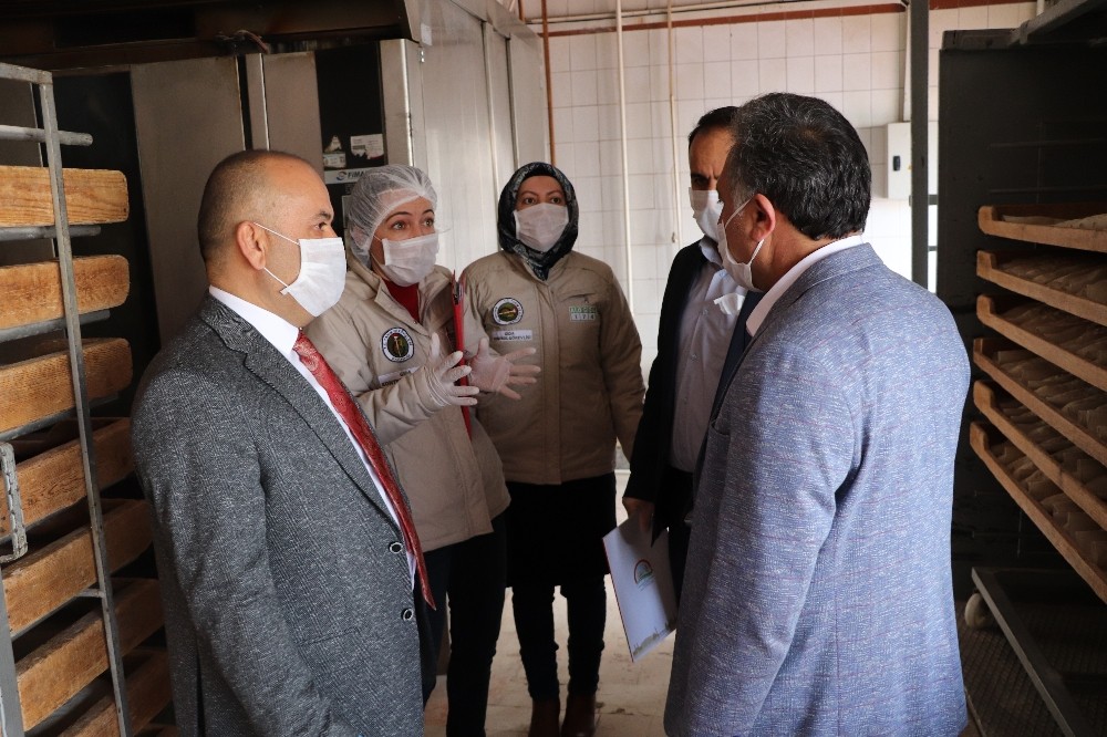 Gıda satışı yapan işletmeler Koronavirüs hakkında bilgilendirildi 