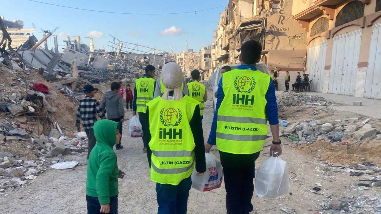 Gıda, temiz su, tıbbi yardım… İHH Gazzelinin yarasını sarıyor