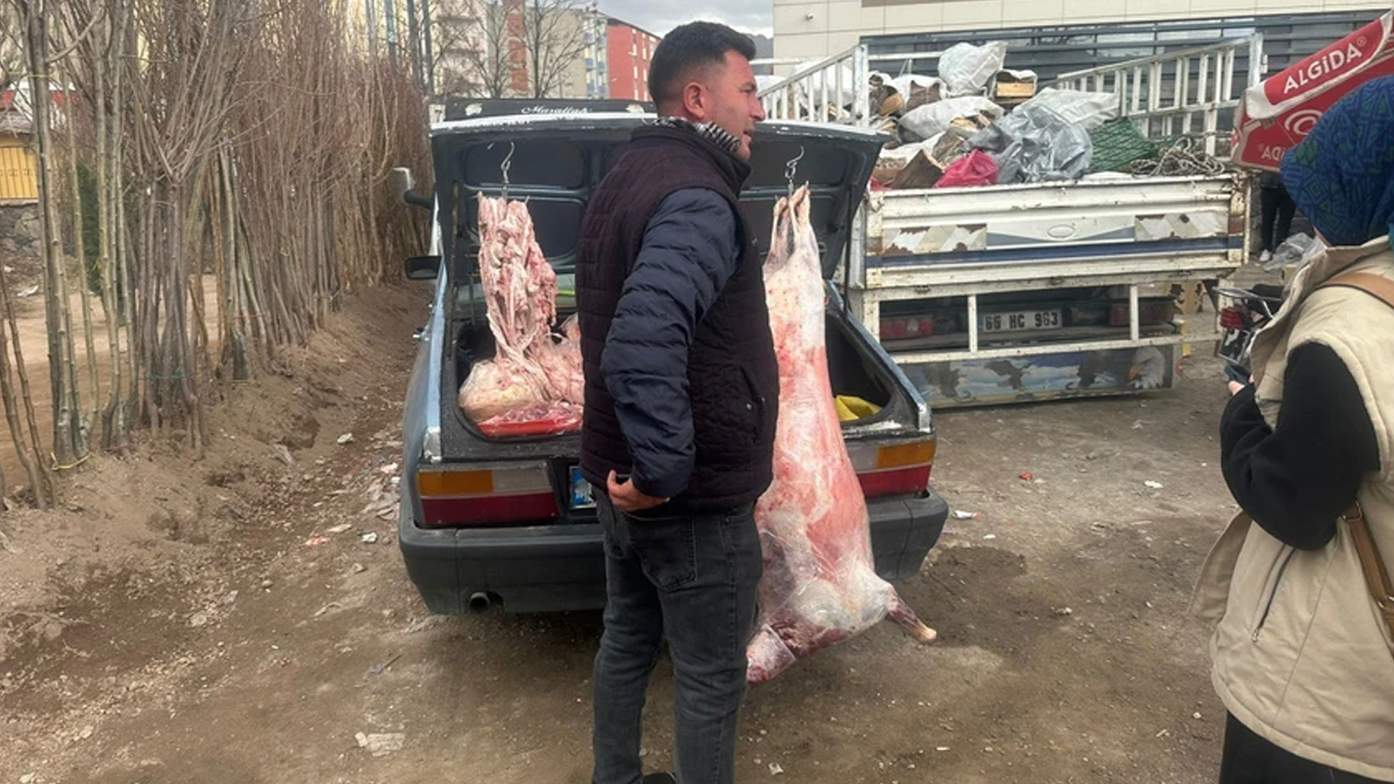 Gıda terörizmi: 150 kilo bozuk eti vatandaşa satmaya çalıştılar!