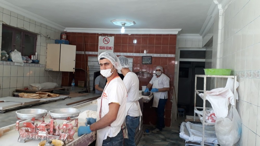 Gıda ürünleri satan iş yerleri denetlendi 