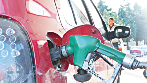 Gıda ve akaryakıtın hızını ‘giyim’ kesti