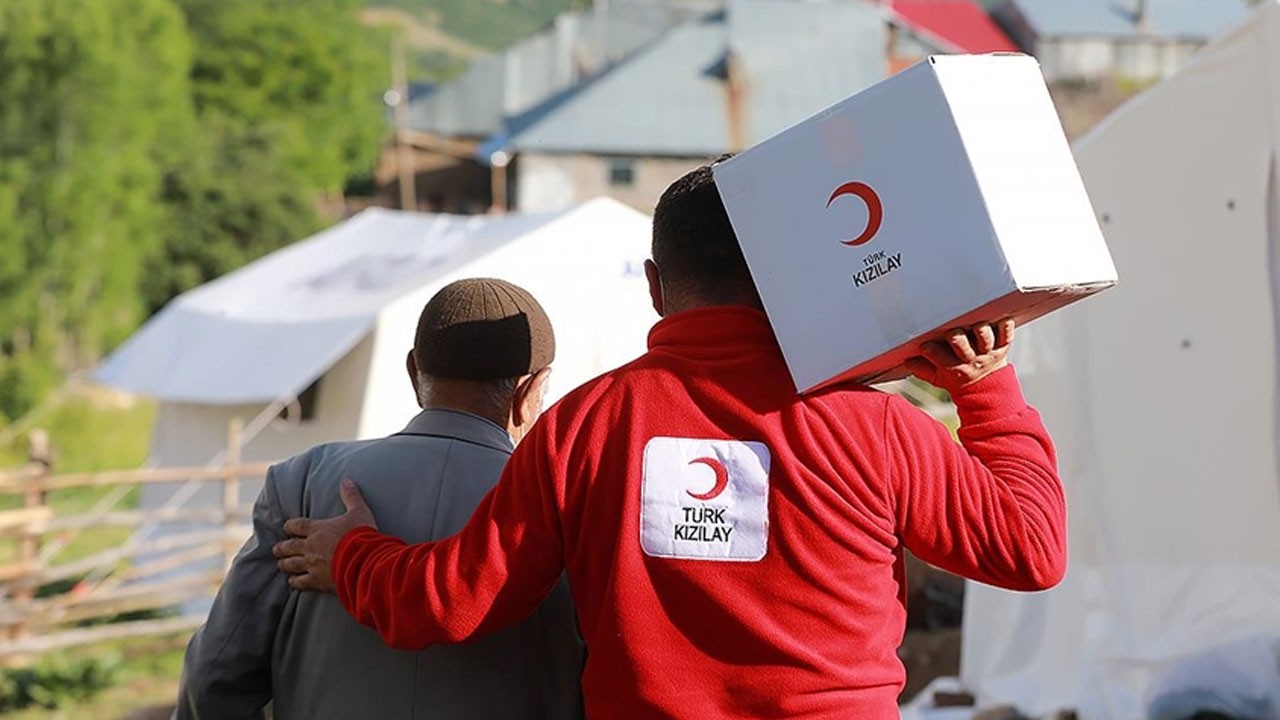 Giderek büyüyen iyilik hareketi: Türk Kızılay 157 yaşında!