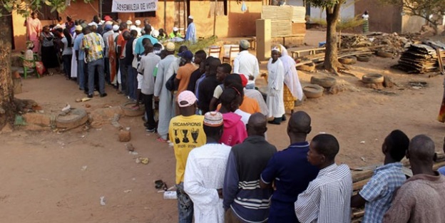 Gine 11 Ekim'de sandık başına gidiyor
