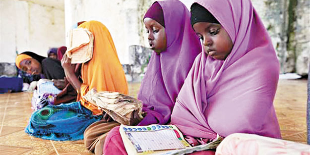 Gine’de Kur’an kursları kapatılacak