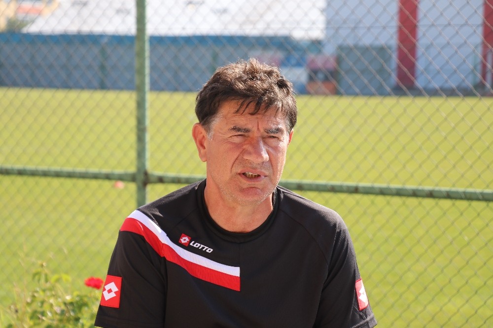 Giray Bulak: 