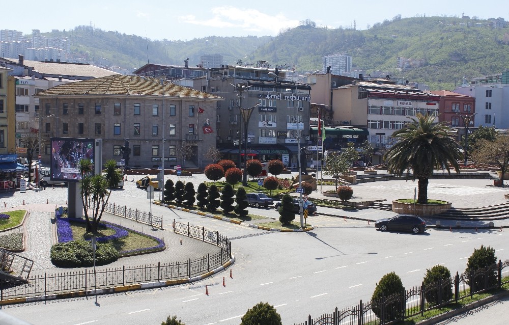 Giresun iki arada bir derede kaldı 