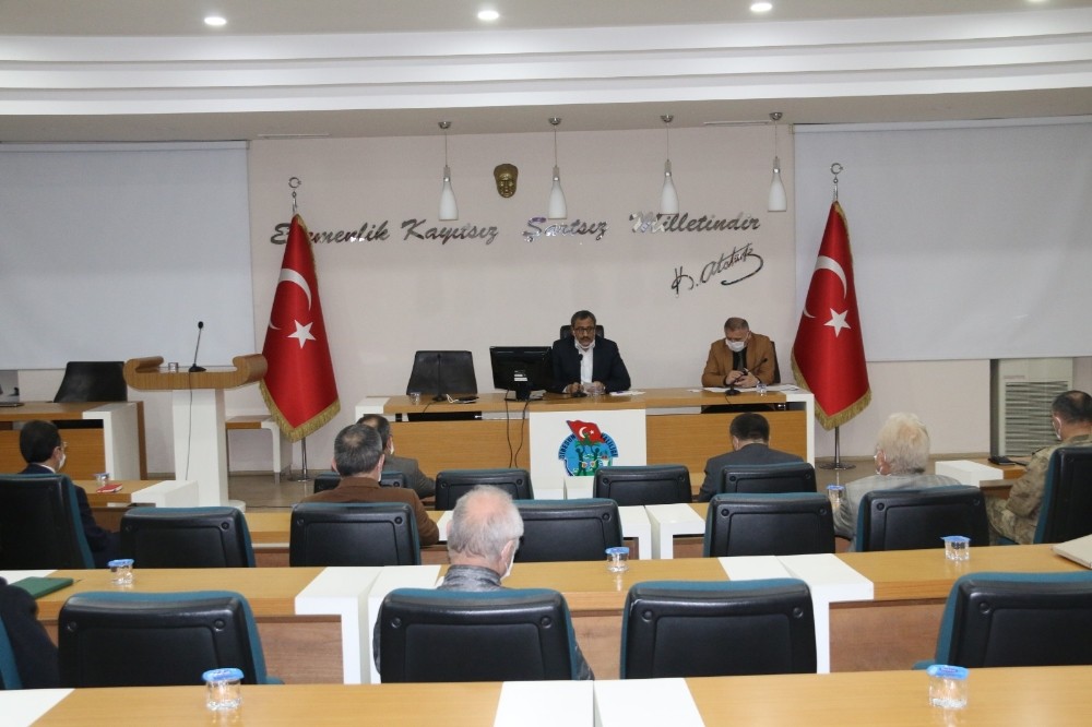 Giresun İl Pandemi Kurulu toplandı 