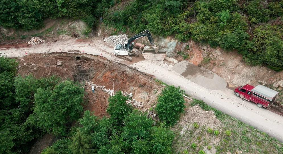 Giresun köy yolları yeniden…