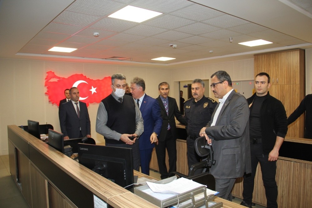 Giresun Valisi Sarıfakıoğulları 155 hattına yapılan başvuruları cevapladı 