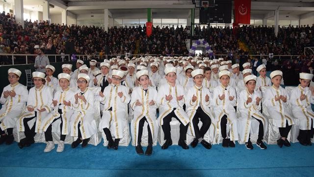 Giresun'da eğitimlerini tamamlayan 229 hafız icazet aldı