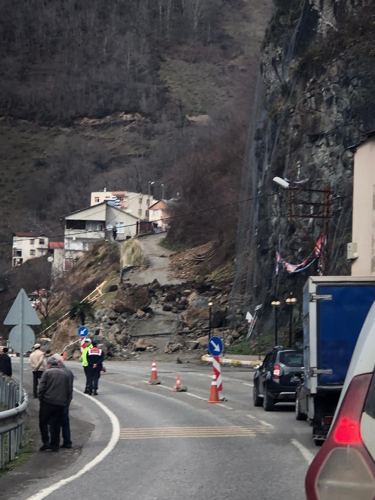 Giresun’da heyelan 