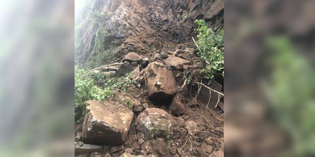 Giresun’da heyelan nedeniyle karayolu ulaşıma kapandı