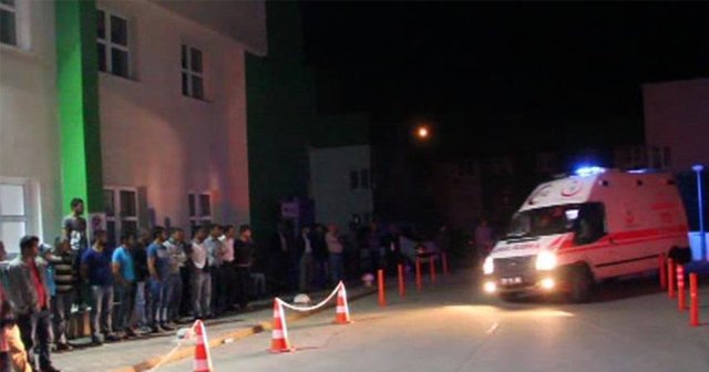 Giresun'da polis aracına alçak saldırı: 3 yaralı