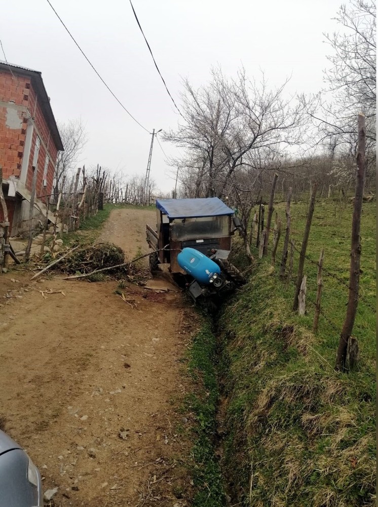 Giresun’da tarım aracı devrildi: 1 ölü 