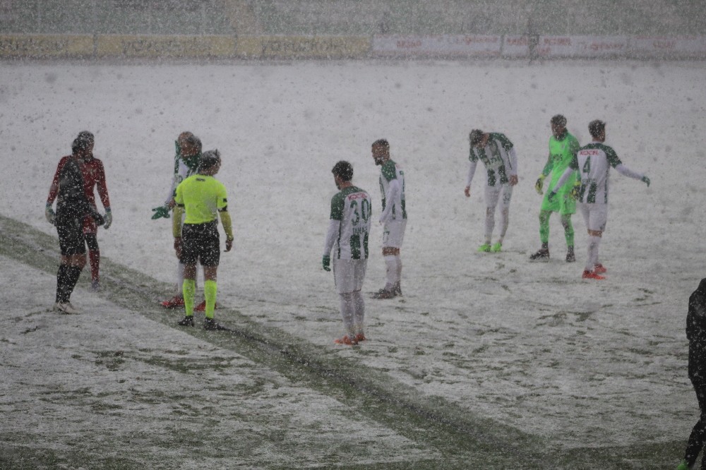 Giresunspor - İstanbulspor erteleme maçının tarihi belli oldu 