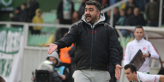 Giresunspor'da Ümit Özat'la yollar ayrıldı