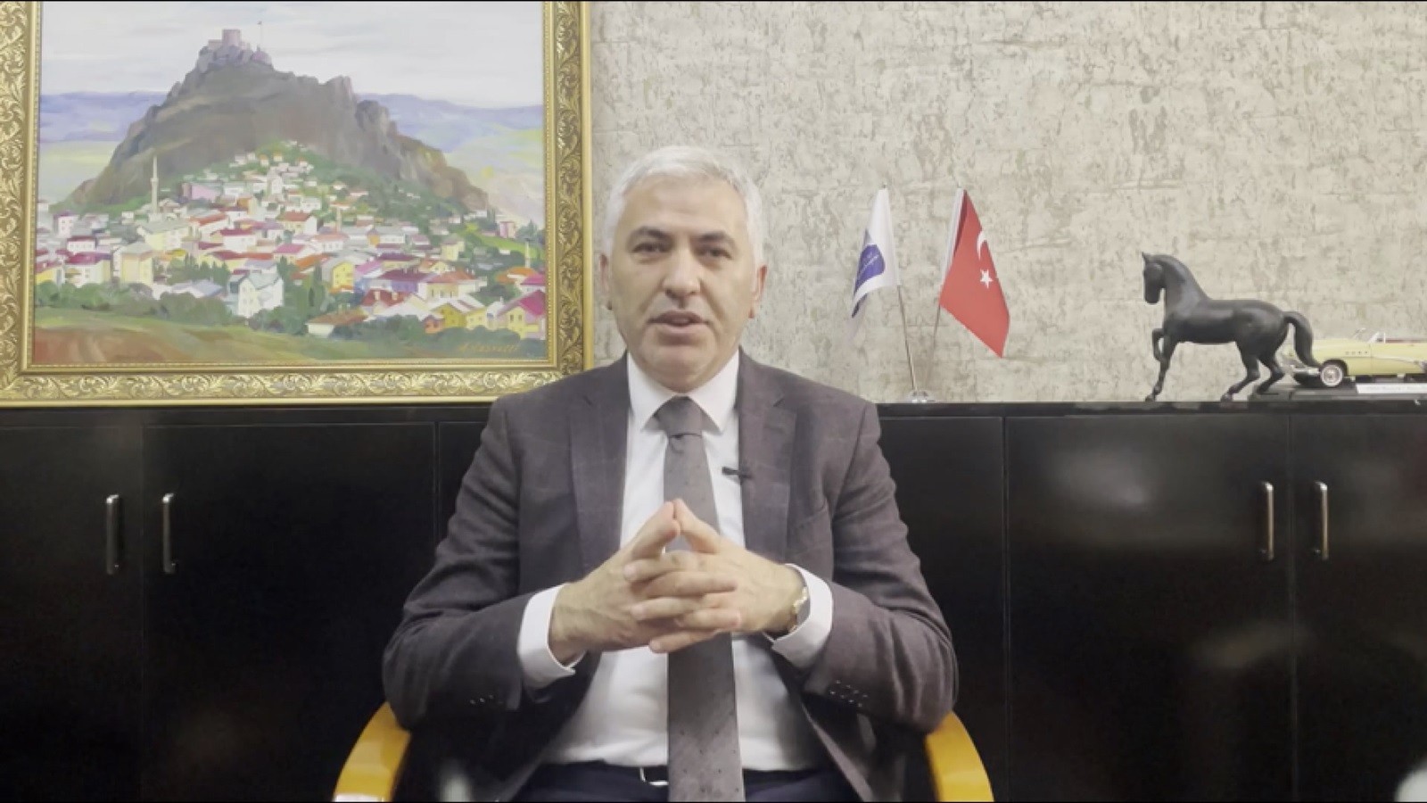Siyaset dünyasının acı kaybı! Hayatını kaybetti