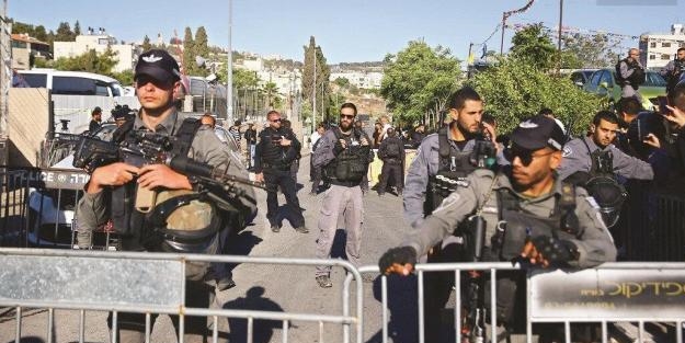 Giriş-çıkışlar yasaklandı! Hepsi silahlı... Açık hava hapishanesine dönüştü