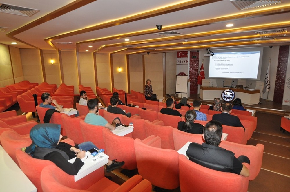 Girişimci adayları eğitimlerini aldılar 