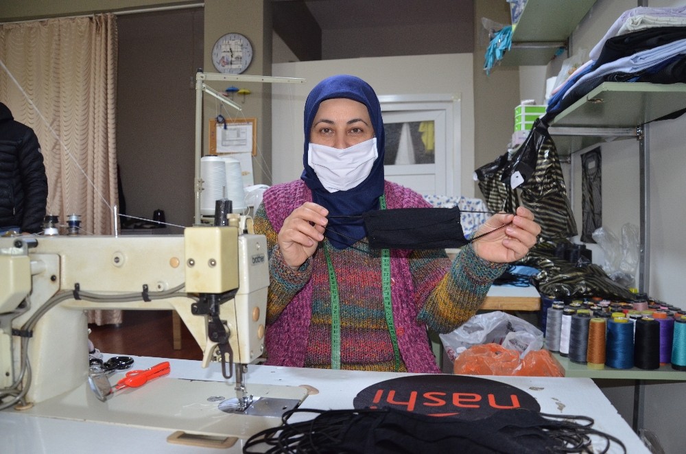 Girişimci terziden “yıkanabilir maske” 