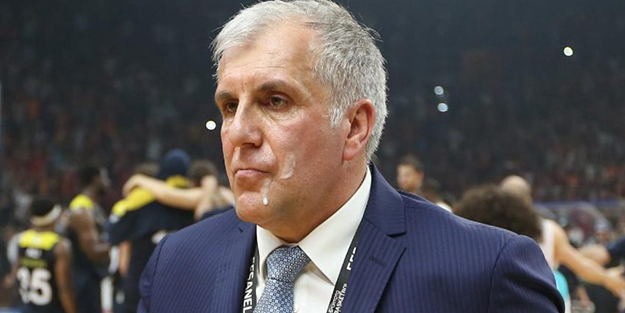 Gitmediği maçta Obradovic’e tükürük, kabusu oldu!