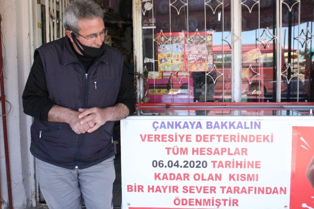Gizemli hayırsever bu defa Uşak’ta ortaya çıktı 