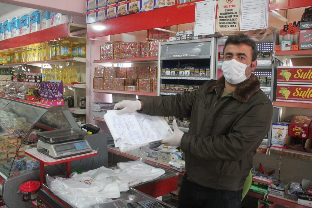 Gizemli hayırsever bu kez Bayburt’ta 