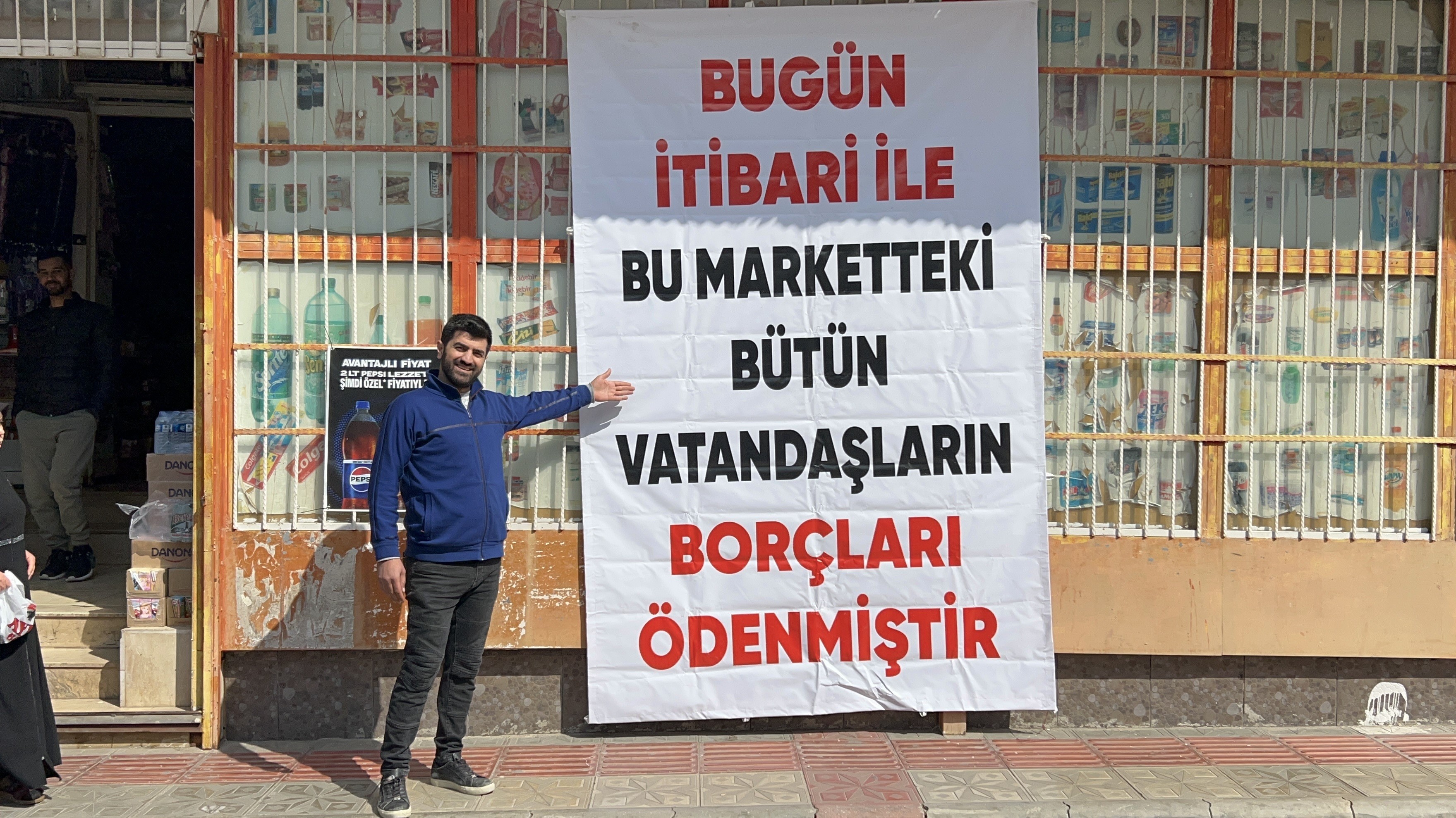 Gizemli hayırseverden büyük jest! 400 depremzedenin borcunu ödedi