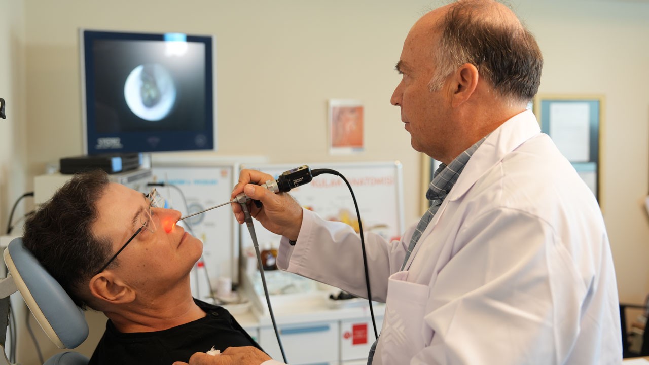 Kanserin bu çeşidi de çıktı Nazofarenks (geniz) kanseri