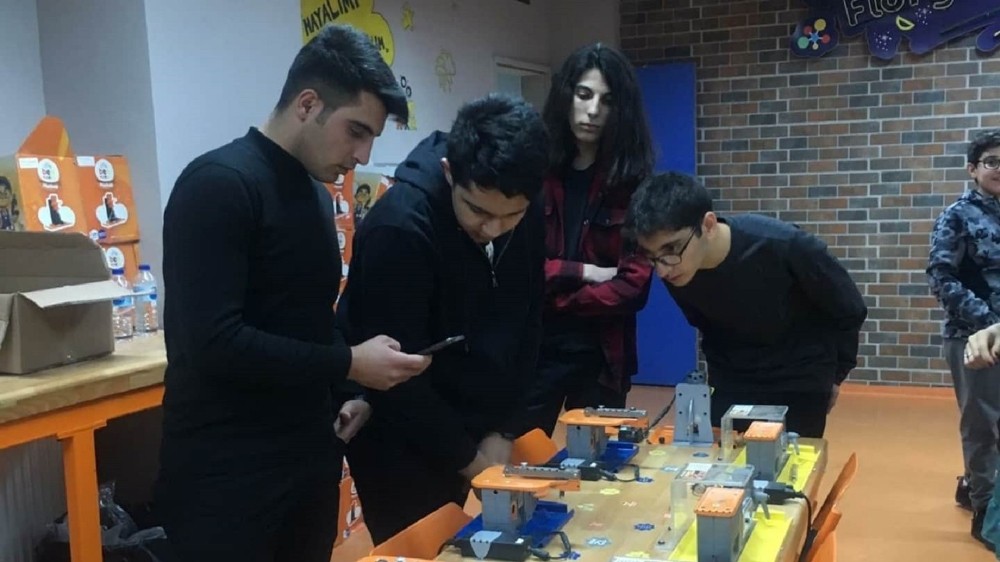 GKV Yapay Zeka Ve Robotik Kulübü etkinlikleri 