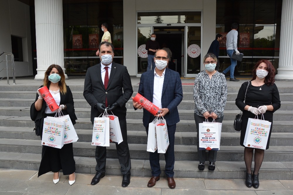 GKV’den koruma ve bakım altındaki çocuklara 23 Nisan hediyesi 