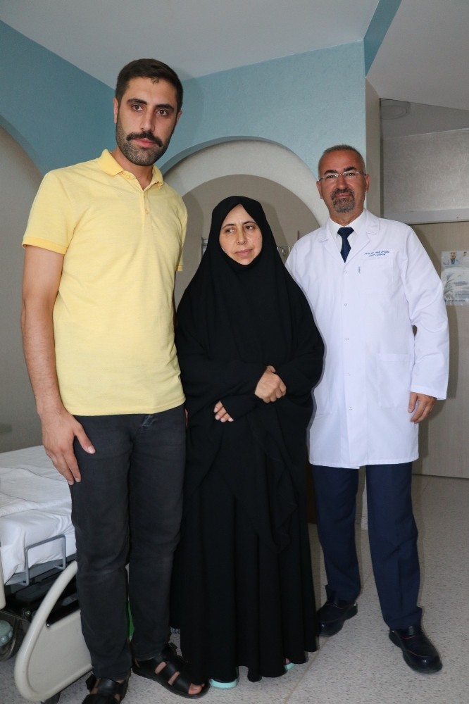 Glomus tümörü hastası Van’da sağlığına kavuştu 