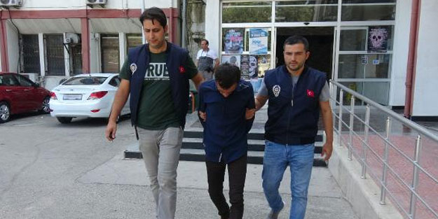 Göç İdaresi Müdürlüğü'nde sıra bekleyenleri soydu!