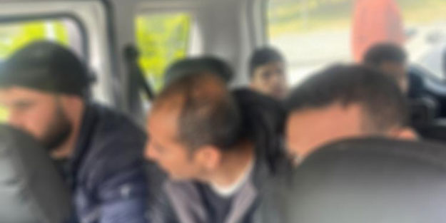 Göçmen kaçakçıları yakalandı