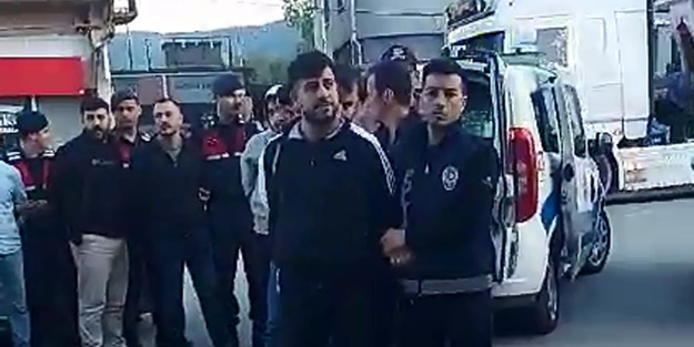 Göçmen kaçakçılığına suçüstü: 17 organizatör tutuklandı