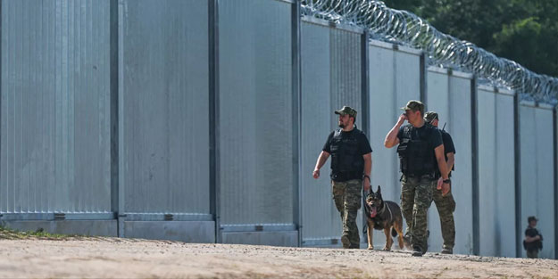 Göçmen korkusu nedeniyle koca sınıra çelikten duvar ördüler
