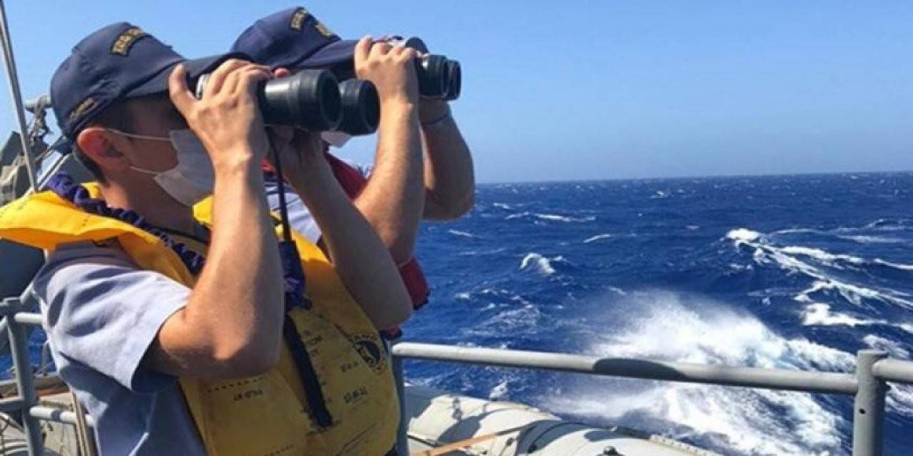 Göçmenleri taşıyan tekne battı: 8 kayıp