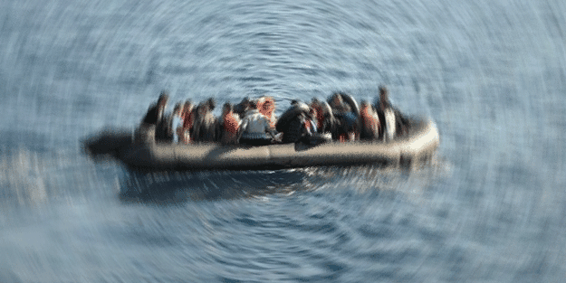 Göçmenlerin umuda yolculuğu faciayla sonuçlandı! Ölü ve kayıplar var