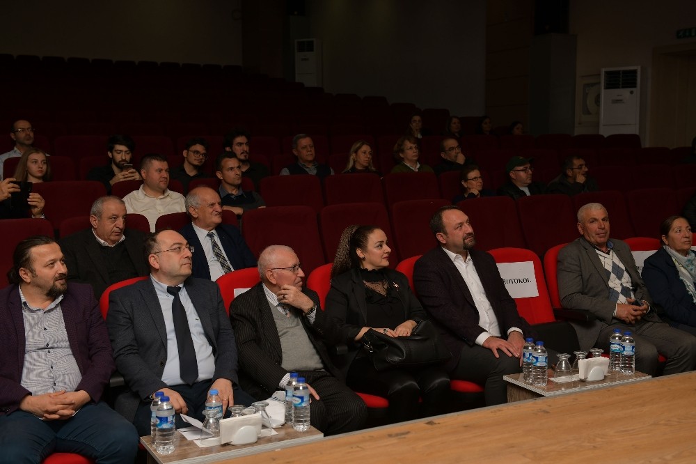 Göçün belgeseli ’89 Yazı’ Çiğli’de gösterime sunuldu 