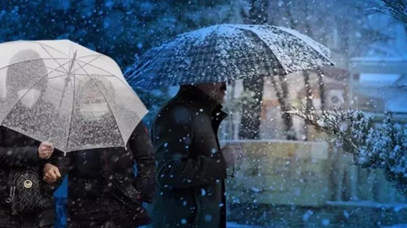 Gök deliniyor, fırtına kapıda! Meteoroloji'den kritik uyarı: Mecbur kalmadıkça dışarı adımınızı atmayın!