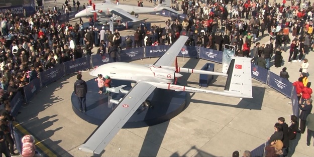 Gökbey ve Bayraktar TB3'e yoğun ilgi! TEKNOFEST heyecanı