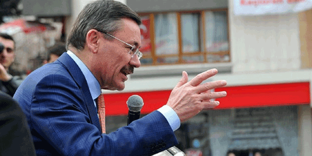 Gökçek, Eren Erdem'e cevabını verdi