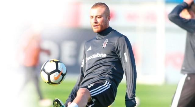 Gökhan, Göztepe maçını iple çekiyor